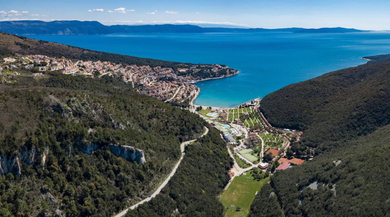 Green Luxury II With Heated Pool, Jacuzzi & Sauna Ruzici  Eksteriør bilde